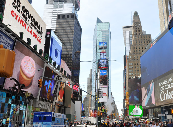 Times Square met Google Billboard-Paramount Building-One Times Tower New York